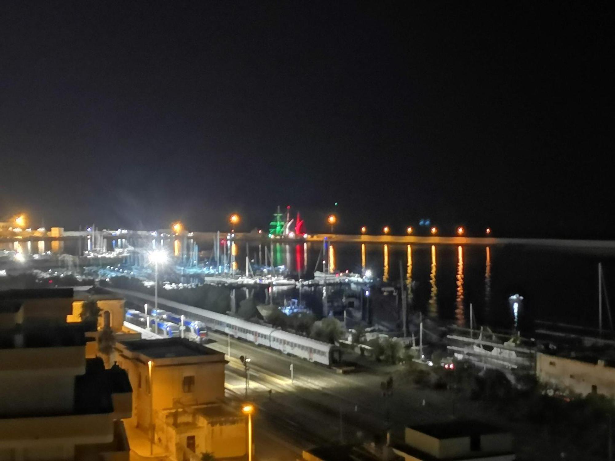 Marine Place