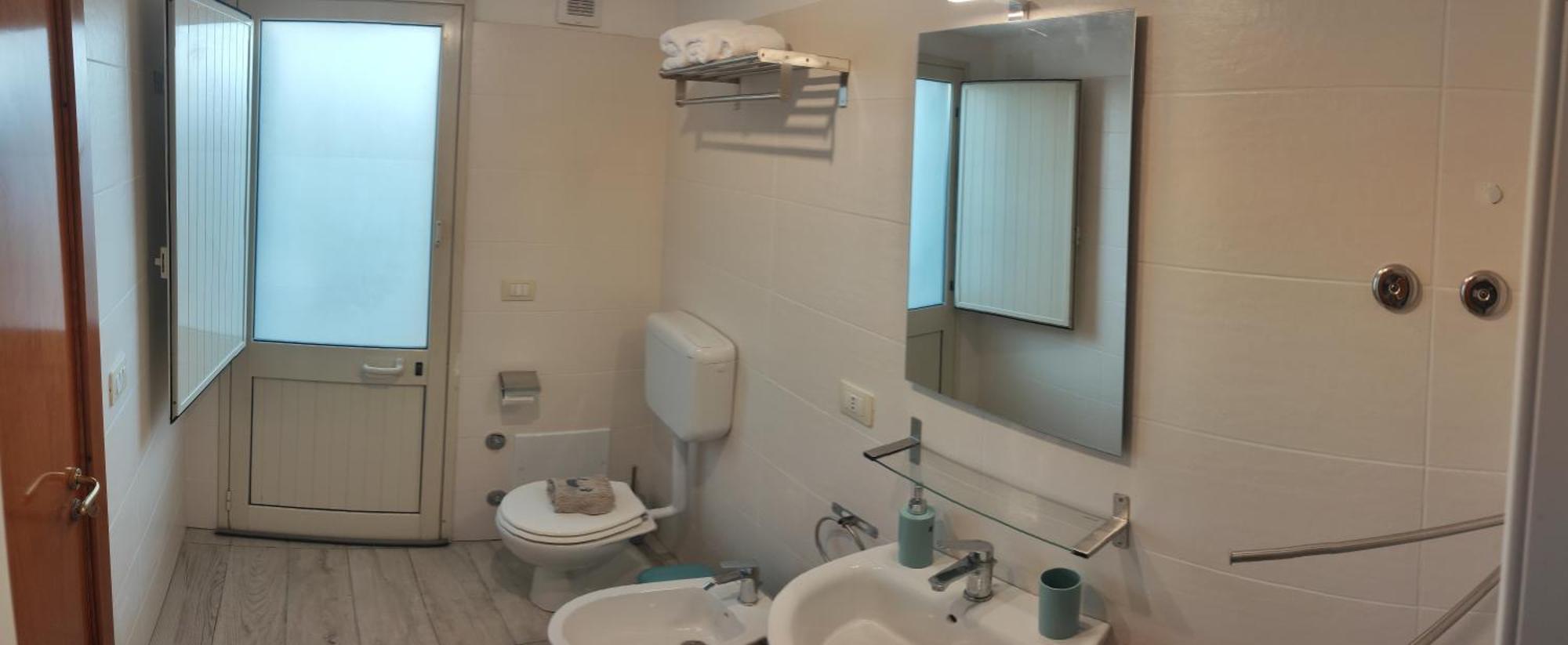 Marine Place Apartment